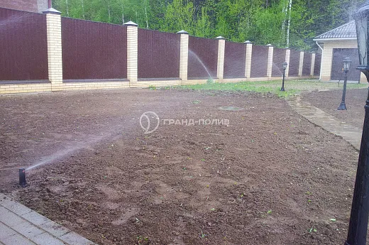 Монтаж систем автополива фото №1