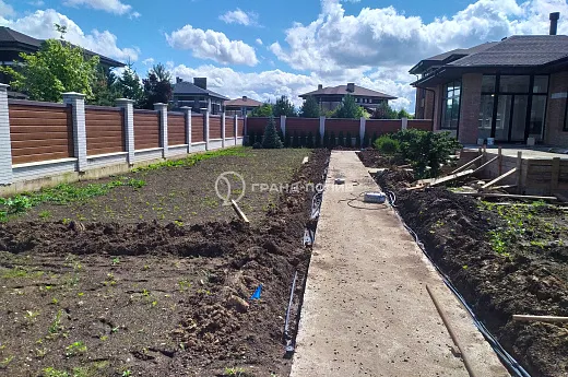 Монтаж систем автополива фото №12